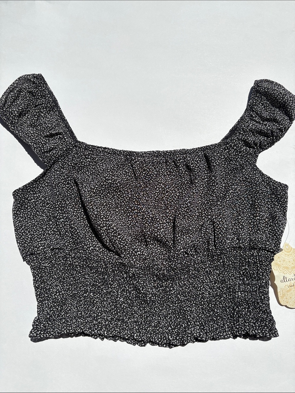 Altar'd State: Cheetah Print, Smocked Crop Top with Cap Sleeves, Size L  NEW